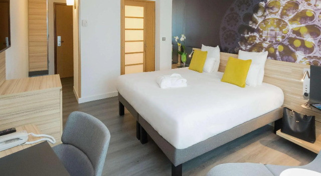 Номер Executive Novotel Chartres