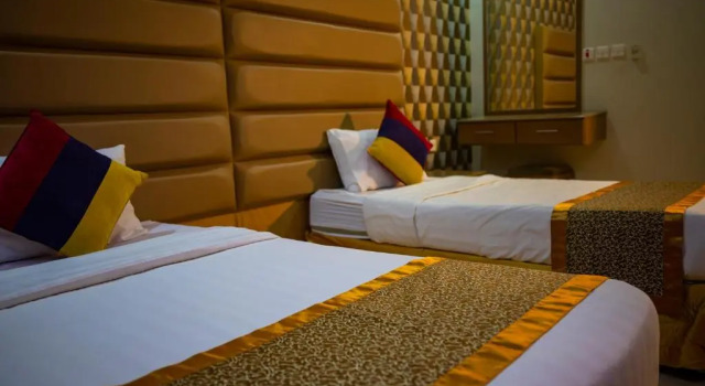 Ahlin Suites 1 by Khaymat Alyarmouk, Buchen Sie Hotel Provinz Riad Provinz Riad