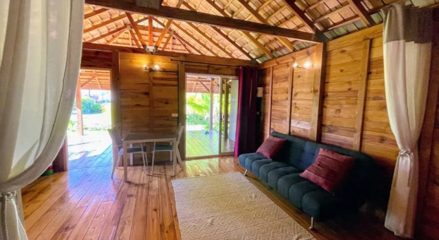 Raiatea - Nautilus Bungalow Pool, Boek Hotel Uturoa Raiatea