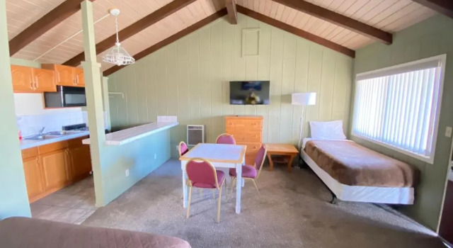 Номер Deluxe Bristlecone Motel