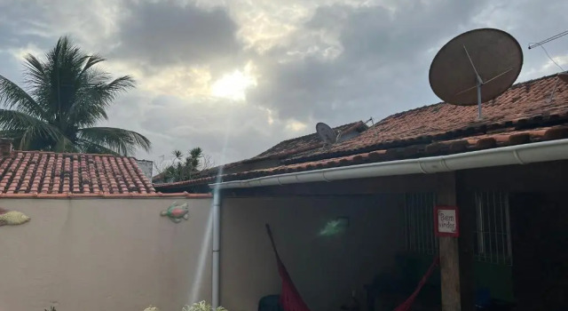 Nosso Repouso Saquarema - Casa inteira com Piscina,churrasqueira privativos, Wi-fi,900m da praia, Tv-Smart., Забронировать Отель Отели штата Рио-де-Жанейро с бассейном, Бассейн