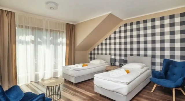 Instytut Zdrowia Sofra FIT & SPA, Забронировать Курортный отель Отели Карпач с парковкой, рядом с Museum of Sport and Tourism, Парковка