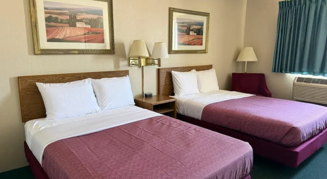 Двухместный номер Standard Cassville Four Seasons Inn & Suites