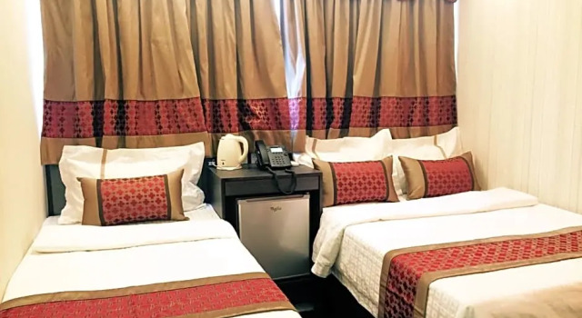 Трёхместный номер Standard Seasons Hotel