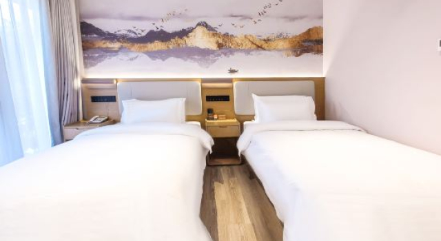 Ramada Encore By Wyndham Wuhan Station, Book Hotel Wuhan Hubei