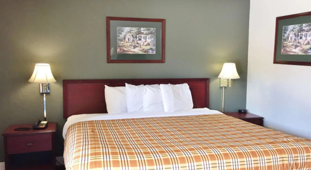Americas Best Value Inn Norman/University of Oklahoma, Prenota Hotel Hotel a Norman con piscina, Piscina