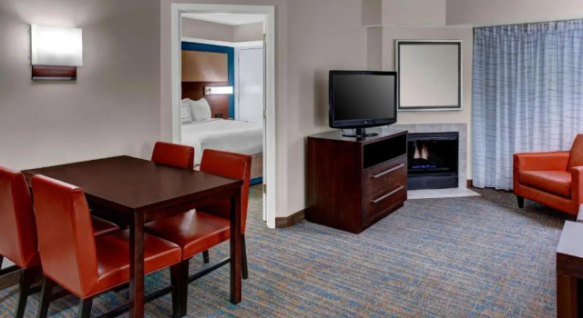 Люкс с 2 комнатами Residence Inn by Marriott Cleveland Beachwood