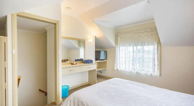 Двухместный номер Standard с видом на воду Queechy Motel