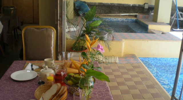 Andrea Lodges, Prenota Casa vacanze Hotel a Mauritius Costa Sud con colazione, Colazione