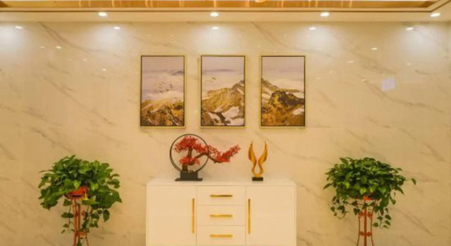 Huangjia Xiyan Hotel, Rezerwuj Hotel Hotele w Jiangmen z parkingiem, Parking
