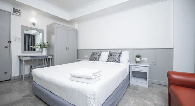 Двухместный номер Standard с балконом Chaipat Hotel