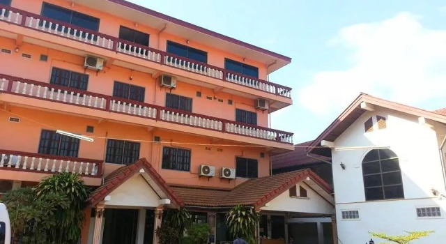 Daovieng 1 Hotel, Rezervovat Hotel Hotely v Pakse s parkováním, Parkování