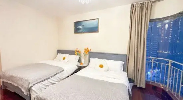 Люкс с 4 комнатами Huike Homestay