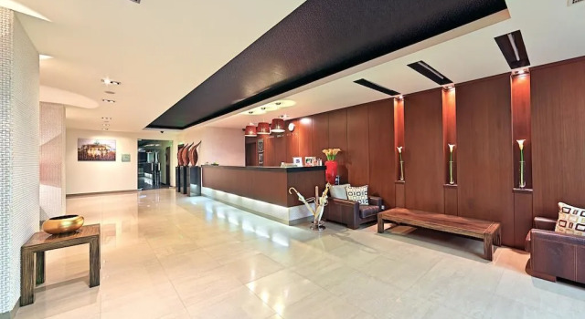 Hotel Cubix, Rezerwuj Hotel Hotele w Prahova Valley z parkingiem, Parking