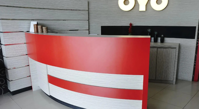 Aedo Hotel by OYO, Rezerwuj Hotel Bukittinggi Sumatra