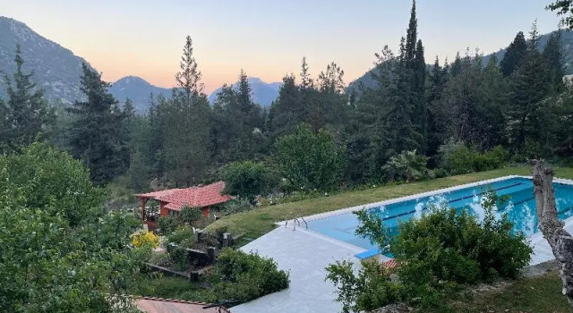 Trinitys Forest Bungalows, Забронировать Отель Кумлуджа провинция Анталья