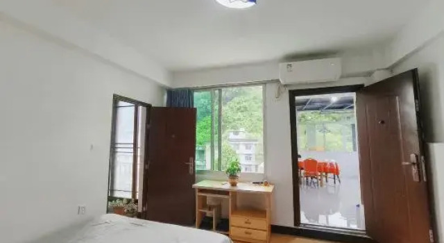 Семейный люкс c 1 комнатой Grandma's homestay