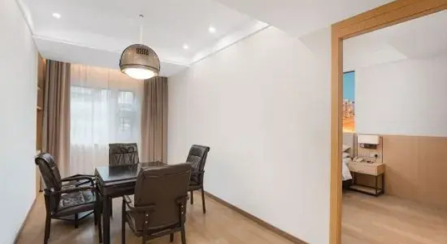 Люкс Standard Vienna Hotel Changsha Yuelu Mountain University city Xihu Park