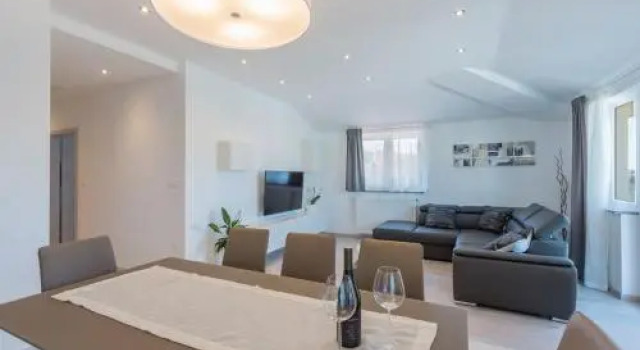 Apartments Roy