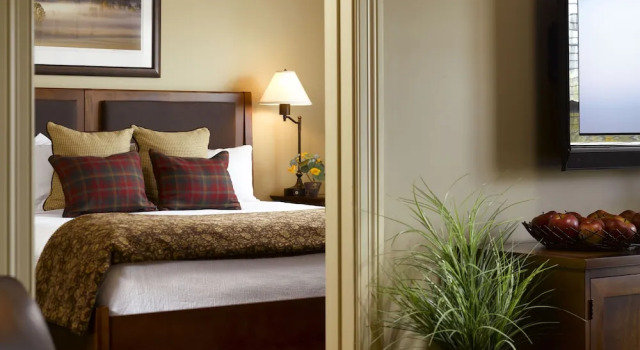 Двухместный люкс c 1 комнатой Green Mountain Suites Hotel