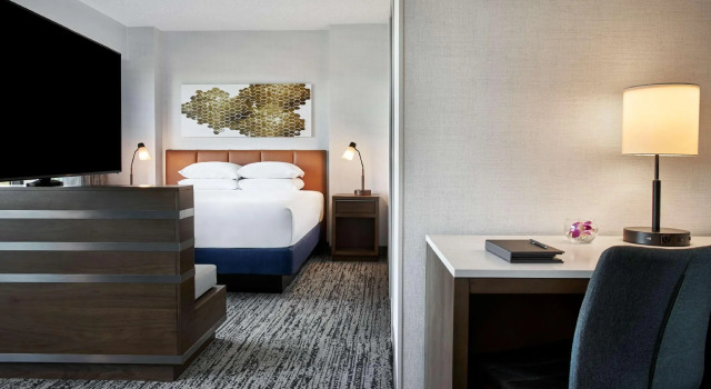 Двухместный номер Standard Hilton Fairfax, Va