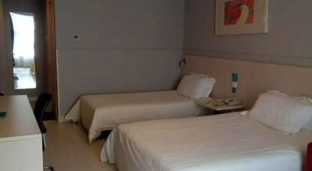 Двухместный номер Standard Jinjiang Inn Beijing Tongzhou Xinhua East Street Guyunhe