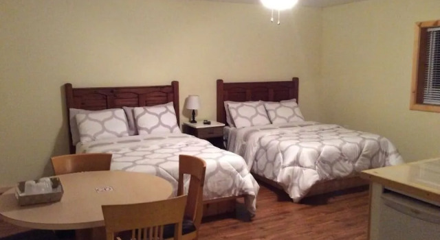 Tay Motel, Reserva ahora Motel Hoteles en Muskoka con aparcamiento, Aparcamiento