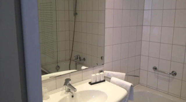 Одноместный номер Standard Hotel Au Quartier