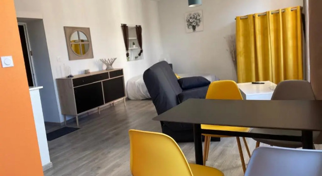 Millau Superbe Studio 35m2 Centre ville calme et Ajouré