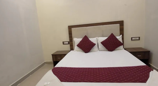 Hotel Blue Sky Residency