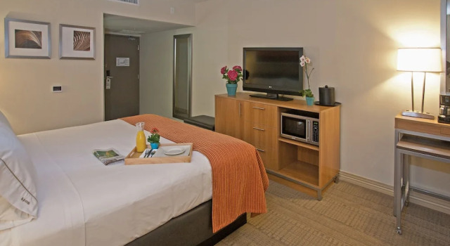 Двухместный номер с видом на залив Holiday Inn Express San Francisco Airport South by IHG