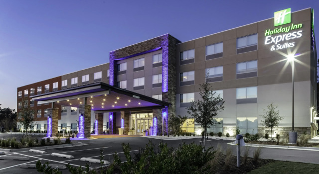 Holiday Inn Express & Suites Wilmington West - Medical Park by IHG, Prenota Hotel Wilmington Carolina del Nord