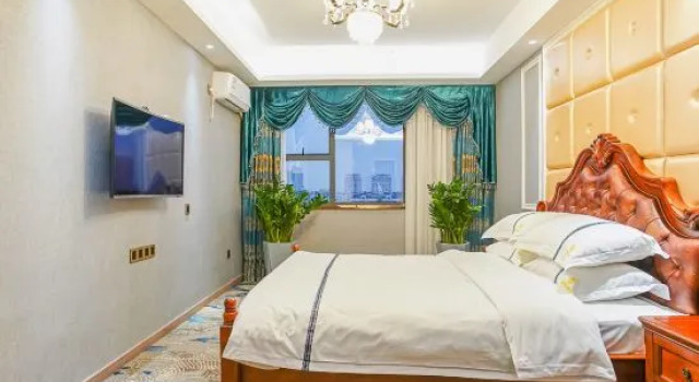 Люкс Deluxe Longqiao Hotel (Yichang Yiting Three Gorges Airport)