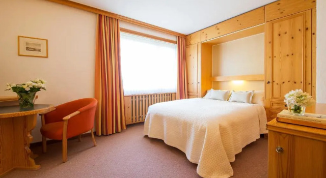 Двухместный номер Standard Hotel Europa Suites St Moritz
