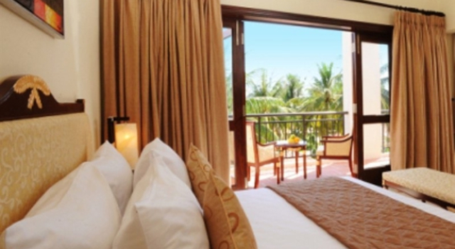 Diamond Bay Resort & Golf