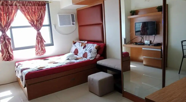 Студия Coleen's Bedsit at Horizons 101
