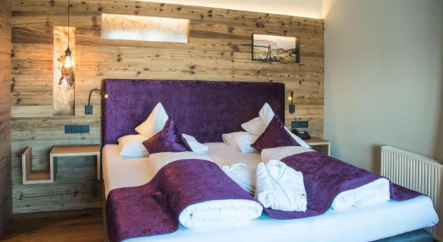 Двухместный номер Standard с видом на горы Hotel Goldknopf