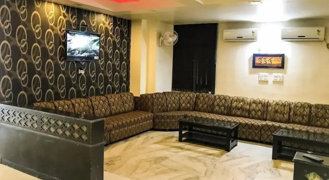 Hotel Durga Residency, Забронировать Отель Отели Джамму и Кашмира с завтраком, Завтраки