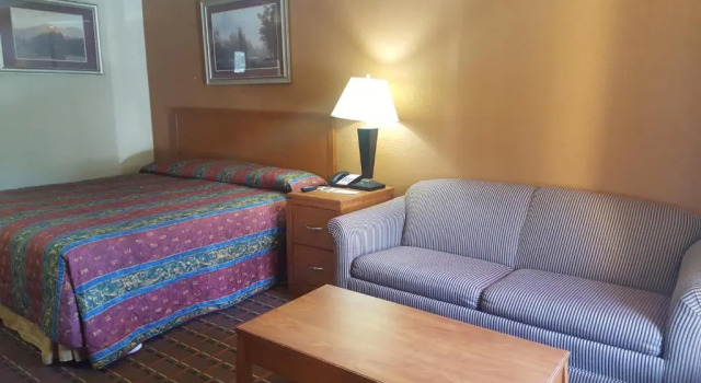 Номер Standard Scottish Inn Knoxville