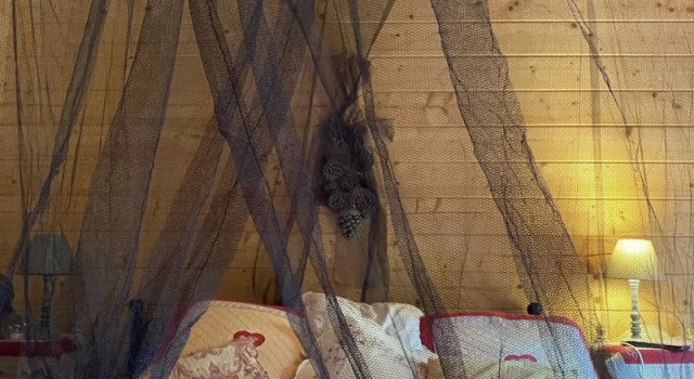 La cabane Romantique et sa balneotherapie