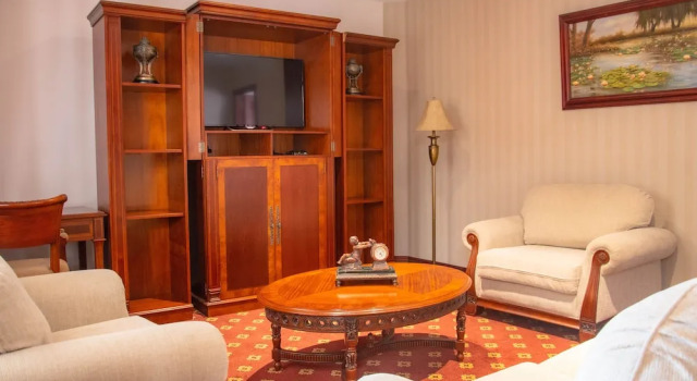 Полулюкс Grand Victoria Boutique Hotel