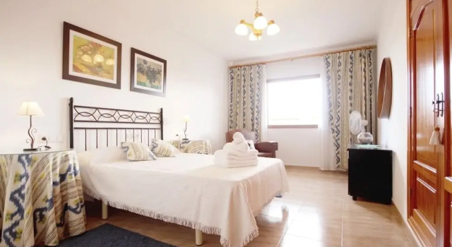 Mallorca Beach front line house 6 pers
