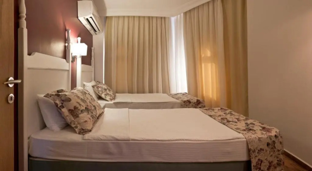 Двухместный номер Standard с видом на сад Olbios Marina Resort Hotel