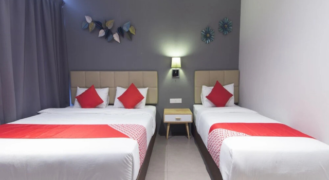 Люкс Superior Super Oyo 1191 Yootel Boutique Hotel