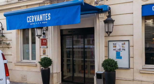 Hôtel Cervantes by Happyculture