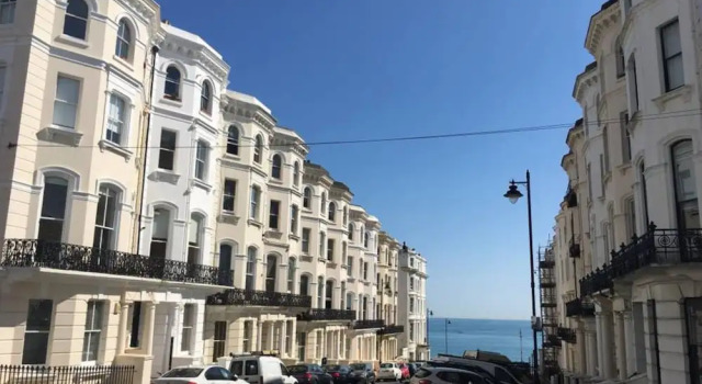 1 Bedroom Regency Flat Near Brighton Beach, Забронировать Отель Отели Исторического графства Суссекса 3 звезды, 3*