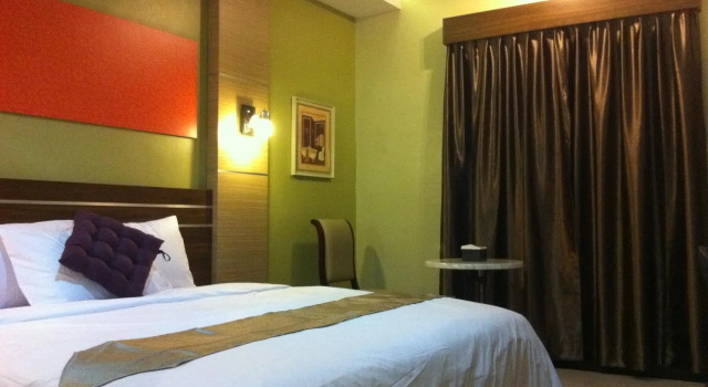Godes Hotel, Book Hotel Hoteller i Jodoh med parkering, Parkering
