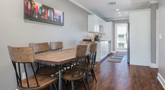 7000 Seawall Blvd Condo Unit 336 by RedAwning