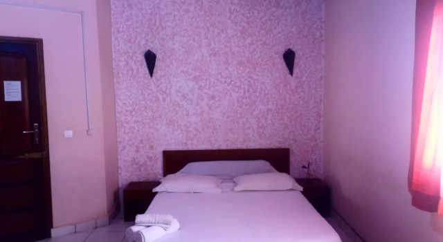 Номер Comfort Central Hotel