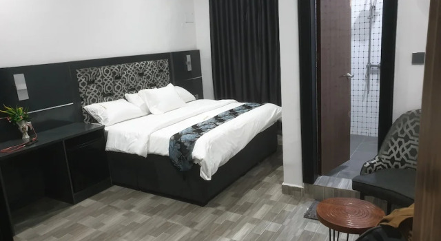 Downunder Suites, Buchen Sie Hotel Gwarinpa AbujaMun